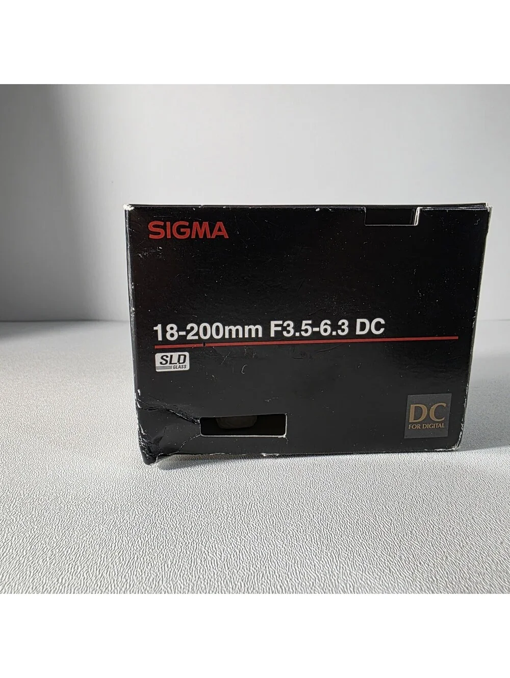 Sigma AF-MF Zoom Lens 18-200mm F3.5-6.3 DC for Nikon w/Caps & Original Box